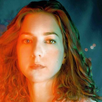 Cléa Vincent_Dans Les Strass