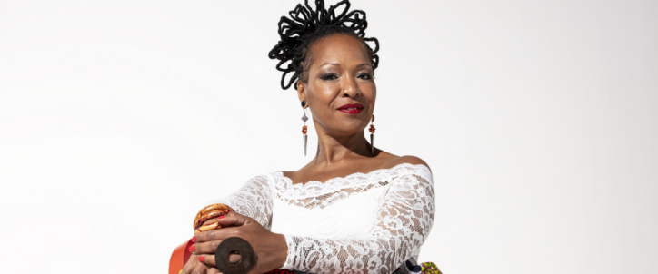 lisasimone_what_the_france(1)