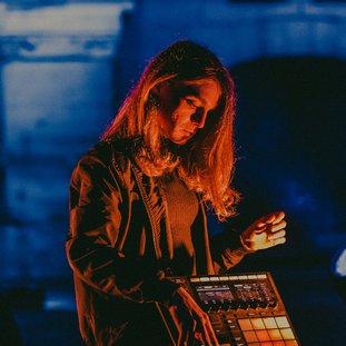 tolvy_thumbnail_what_the_france