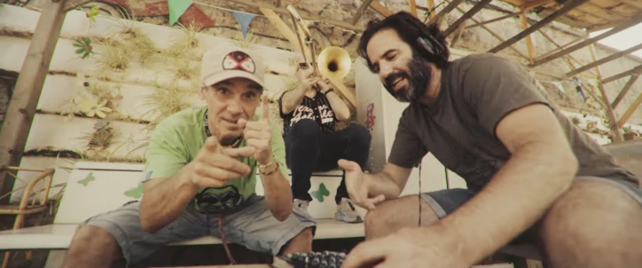 manu-chao_what_the_france_cover