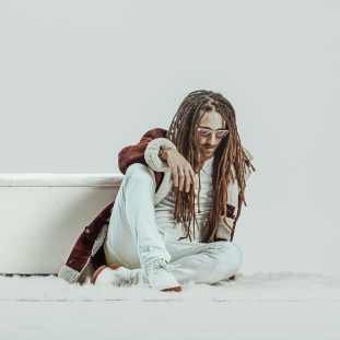 Vanupié_thumbnail_what_the_france