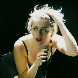 Zaho_de_sagazan_thumbnail_what_the_france